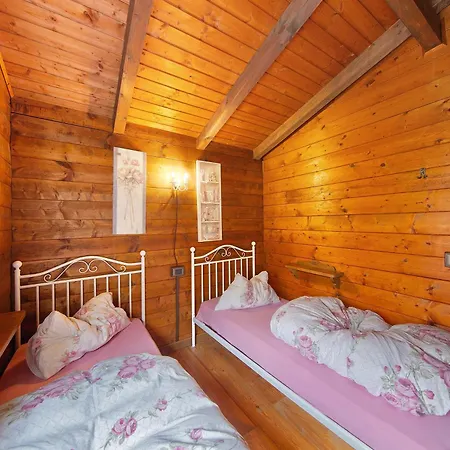 Orserose 4 Al Vant 木屋